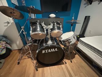 Drum set+ sticks