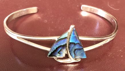 Bracelet, silver and mother of pearl