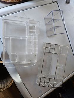 Cosmetic Trays