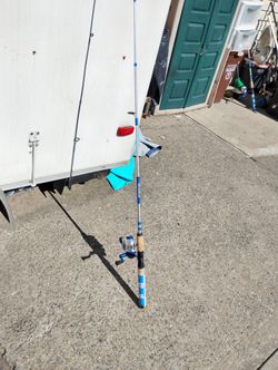 Shakespeare Spinning Catch More Fish Ultra Light 6' 1" Rod Reel Combo Set