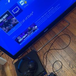 PS4 // Sony Smart Tv 43’