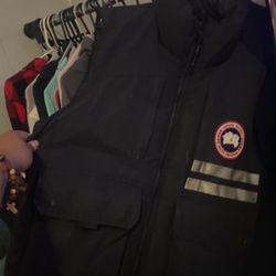 Canada Goose Vest Medium