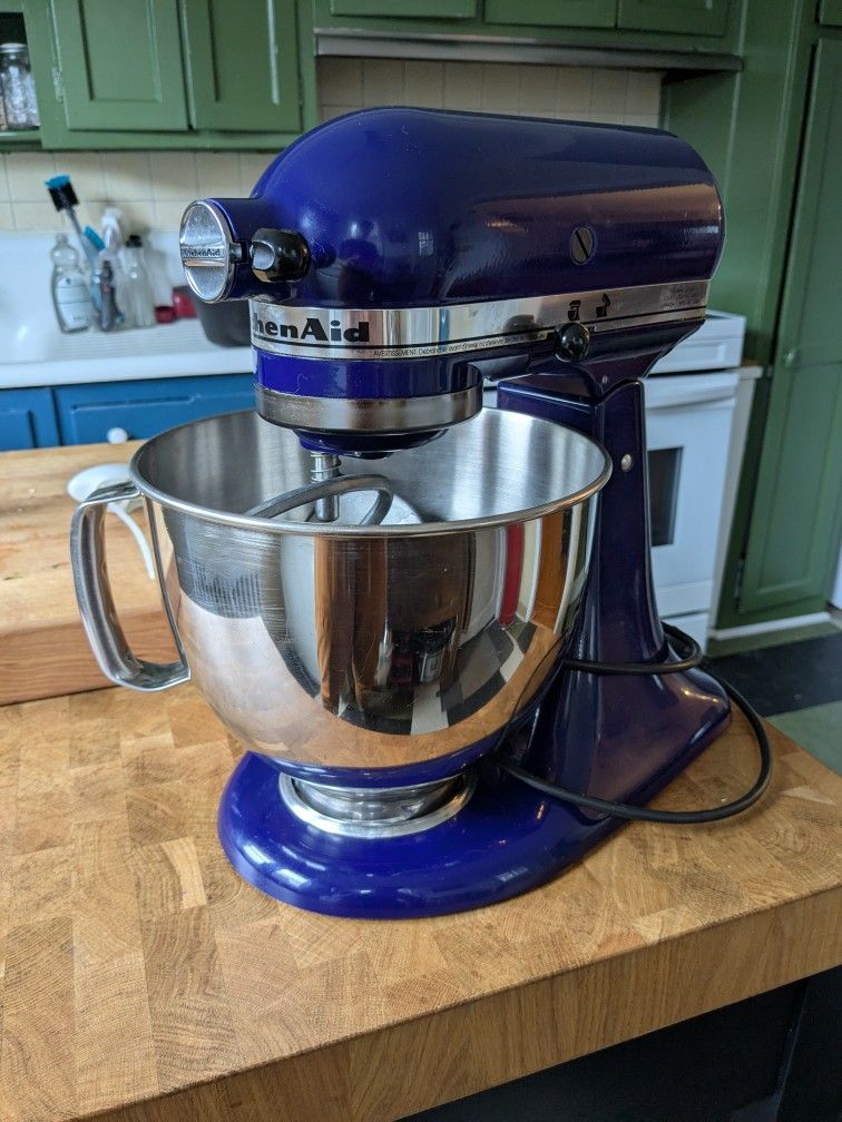 KitchenAid 4.5-Quart Tilt-Head Stand Mixer Cobalt Blue