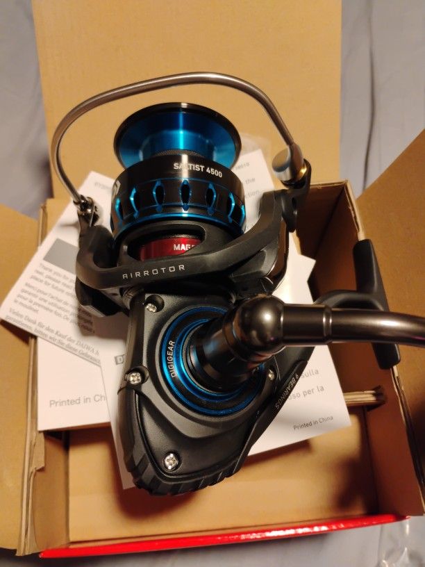 Daiwa Saltist 4500 (Brand New)