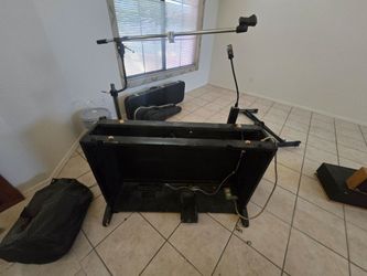 Keyboard stand with lights and mic stand