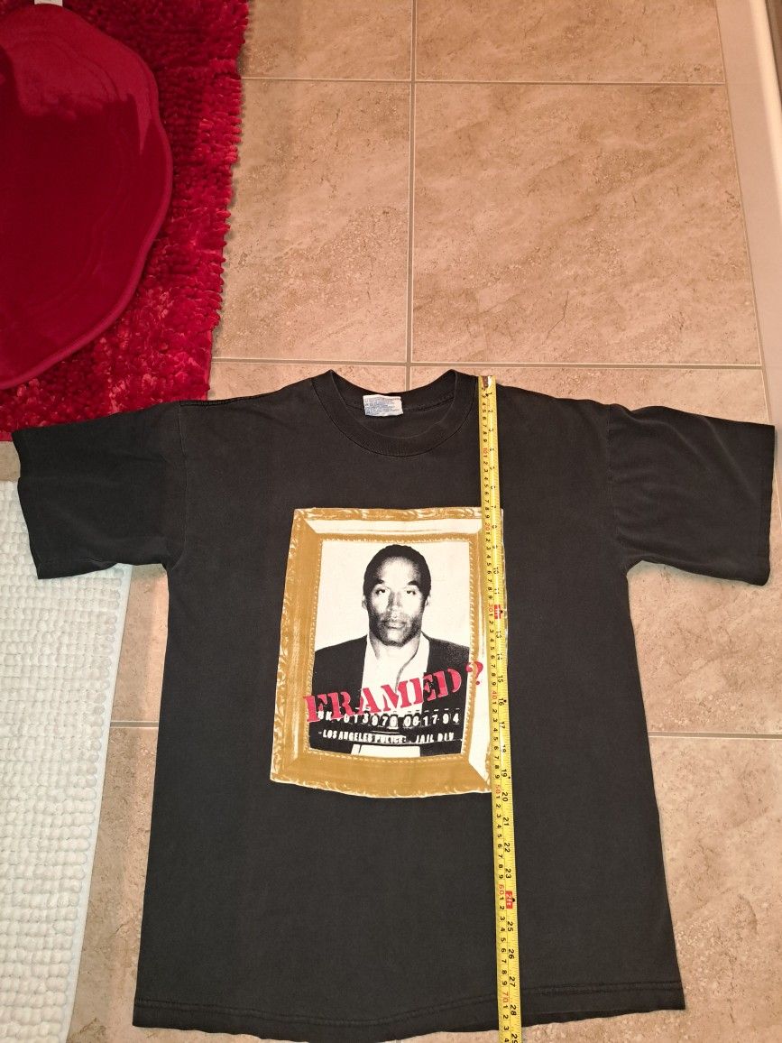 Vintage O.J. Simpsom Don't Surf T-shirt Framed XL