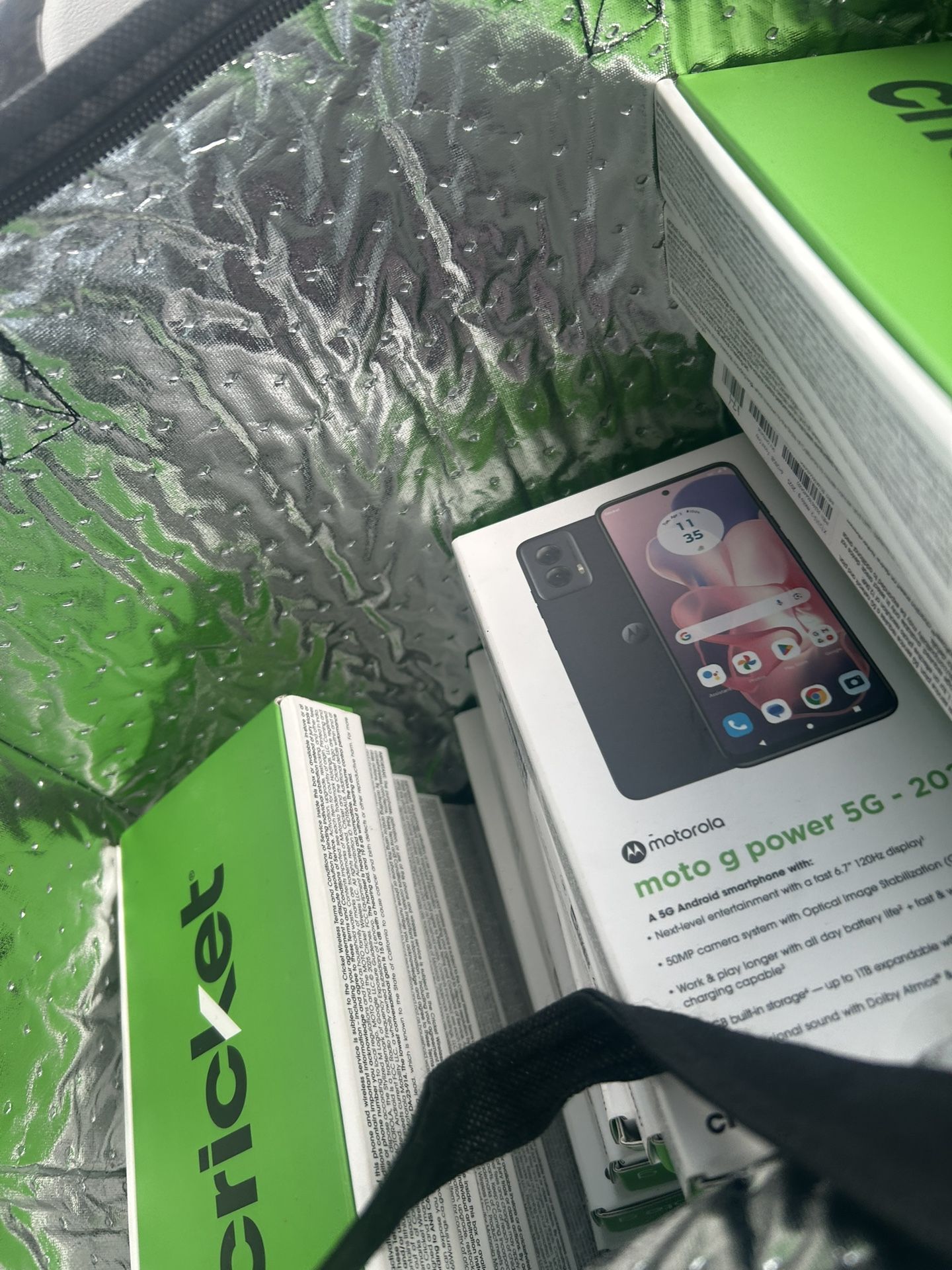 brand new phones brand. new