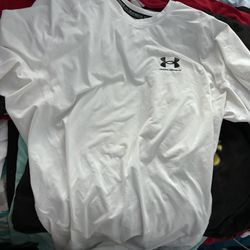 White Under Armor Shirt Size Large