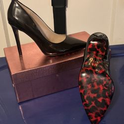 Black Heels 7 1/2