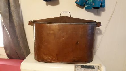 Vintage Large oval copper pot