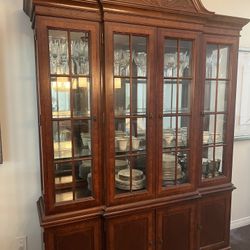 Beautiful China Hutch