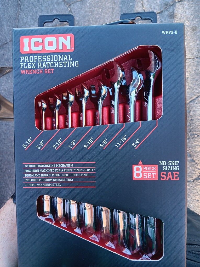 Icon Professional Flex Ratcheting Wrench Set for Sale in Las Vegas, NV