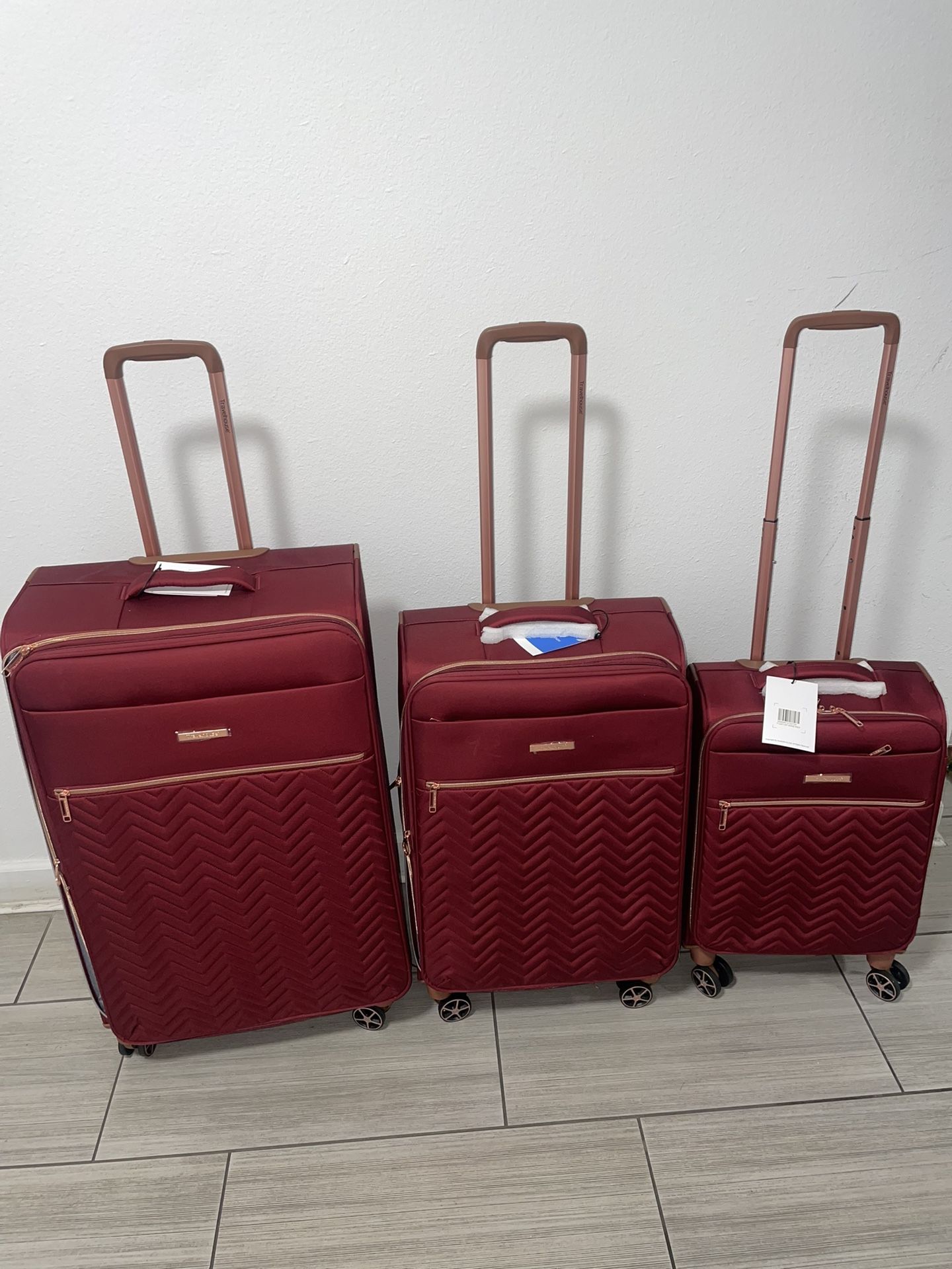 New 3 Piece Luggage Set