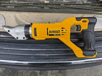 DEWALT SHEARS BRUSHLESS TOOL ONLY $100