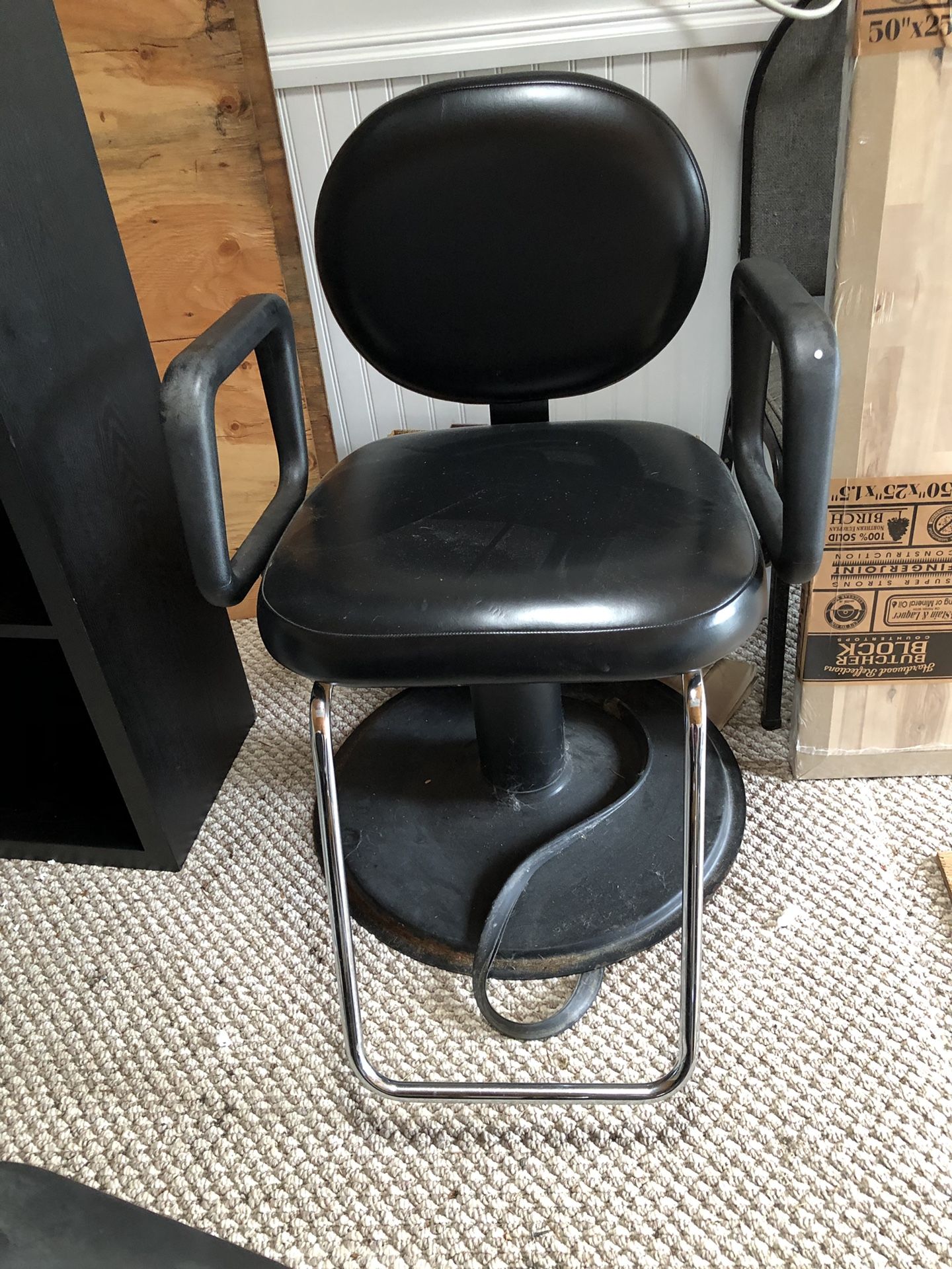 2 Salon Chairs