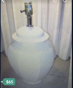 Royal Haeger Lamp Company Table Lamp