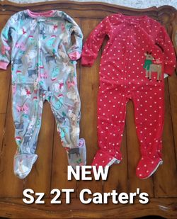 New size 2T girls Carter's fall winter footed pajamas