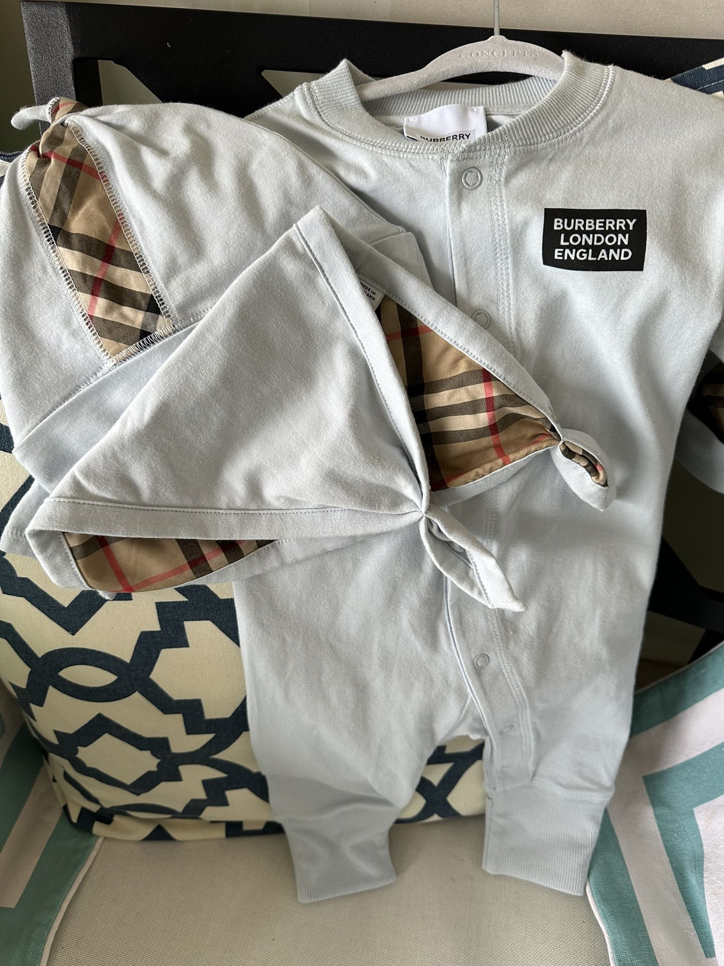 Burberry Baby Boy Outfit 