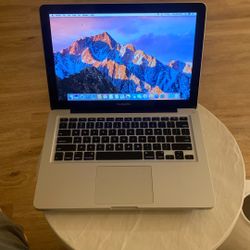 Apple MacBook Pro "Core i5" 2.3 13" Early 2011 Specs