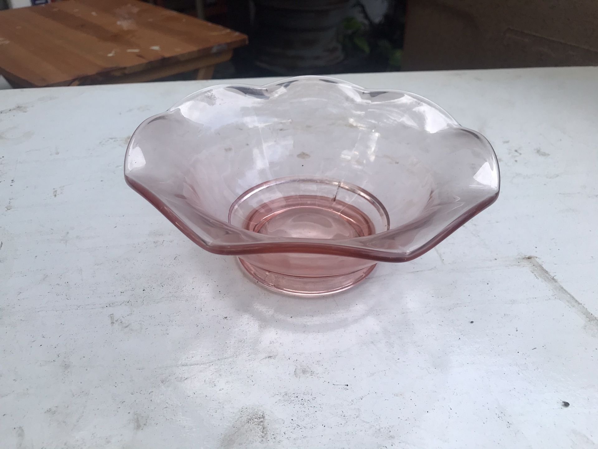 Pink depression glass bowl