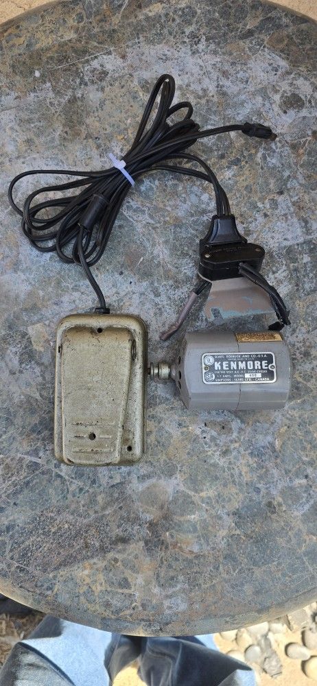 Kenmore Sewing Machine Motor And Foot Pedal