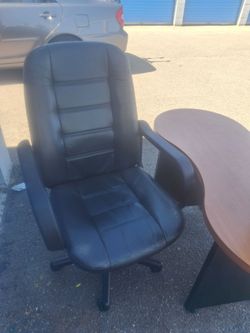 Office desk and chair