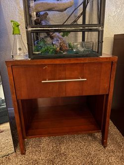 Nightstand set