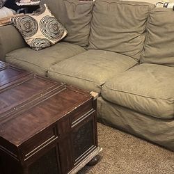Furniture For sale  Couch 20$ Chest 45$