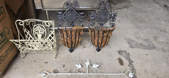 Garden Decorations