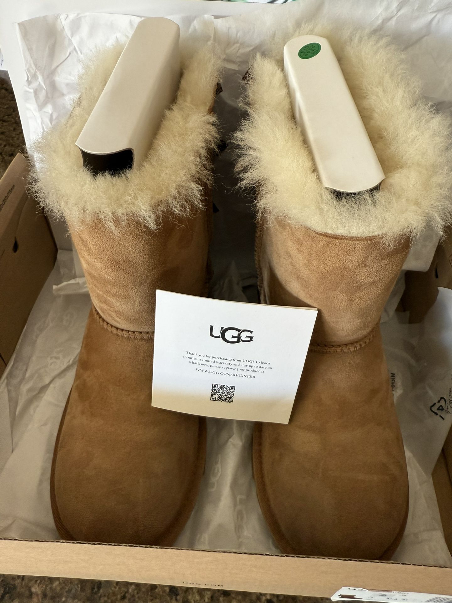 UGG Girls' Bailey Bow II Water Resistant