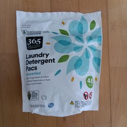 Laundry detergent packs.  HE. Unscented. 45 pods