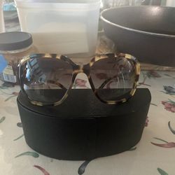 Fashion Women's Brown Pillow Sunglasses