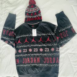 Jordan Essentials Holiday Fleece Mens XL  Jordan Festive Sweater With Beanie