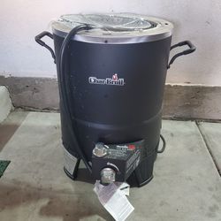The Big Easy Charbroil Turkey Fryer