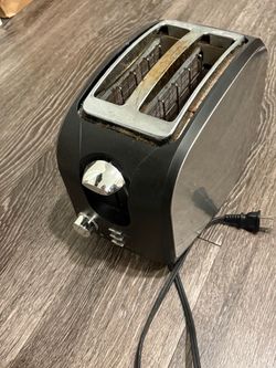 2-Slice working toaster