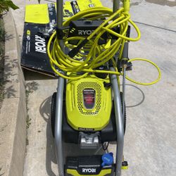 3300 psi gas pressure washer with Honda engine