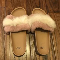 Ugg Furry Slides
