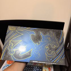 Charizard UPC POKEMON