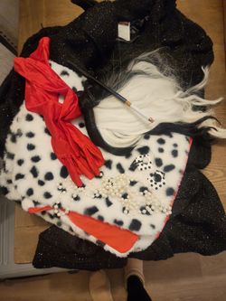 Cruella Halloween Costume