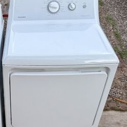 Dryer GE Hotpoin  Like New Works Perfectly 