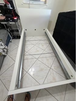 Twin wood Bed