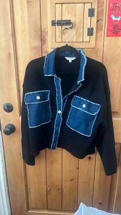 Women's Jean and cloth jacket (size xl) black and Jean jacket