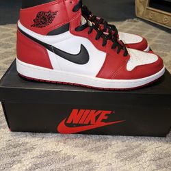 Jordan 1 Chicago 2015 Sz 10.5 clean