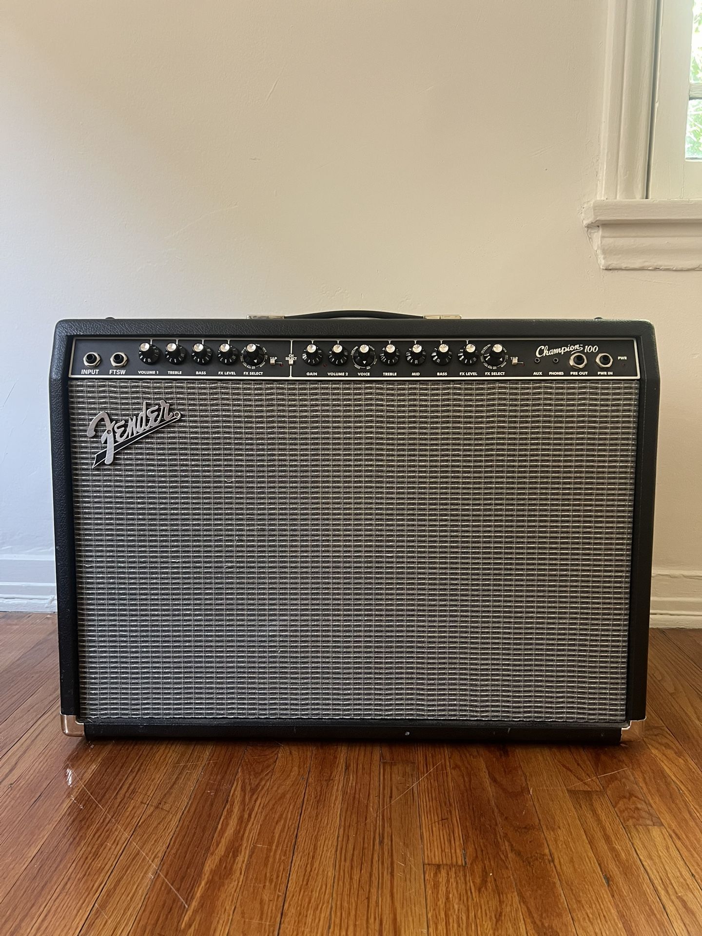 Fender Champion 100 Amp
