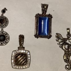 4 Pendants