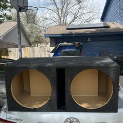 Dual 14” subwoofer box