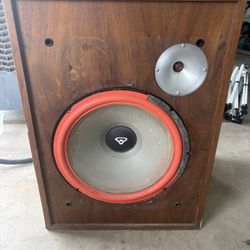 (1) rare single vintage Cerwin Vega 217R speaker