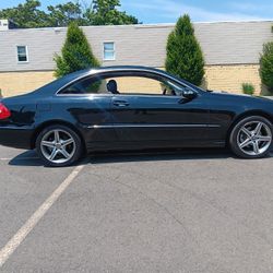 2009 Mercedes-Benz CLK-Class