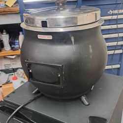 olla para mantener caliente caldos o sopas 