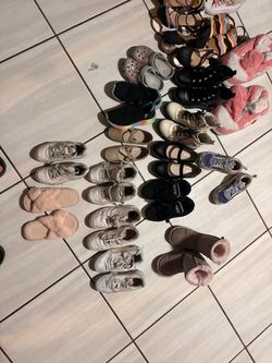 Girls shoes size 13